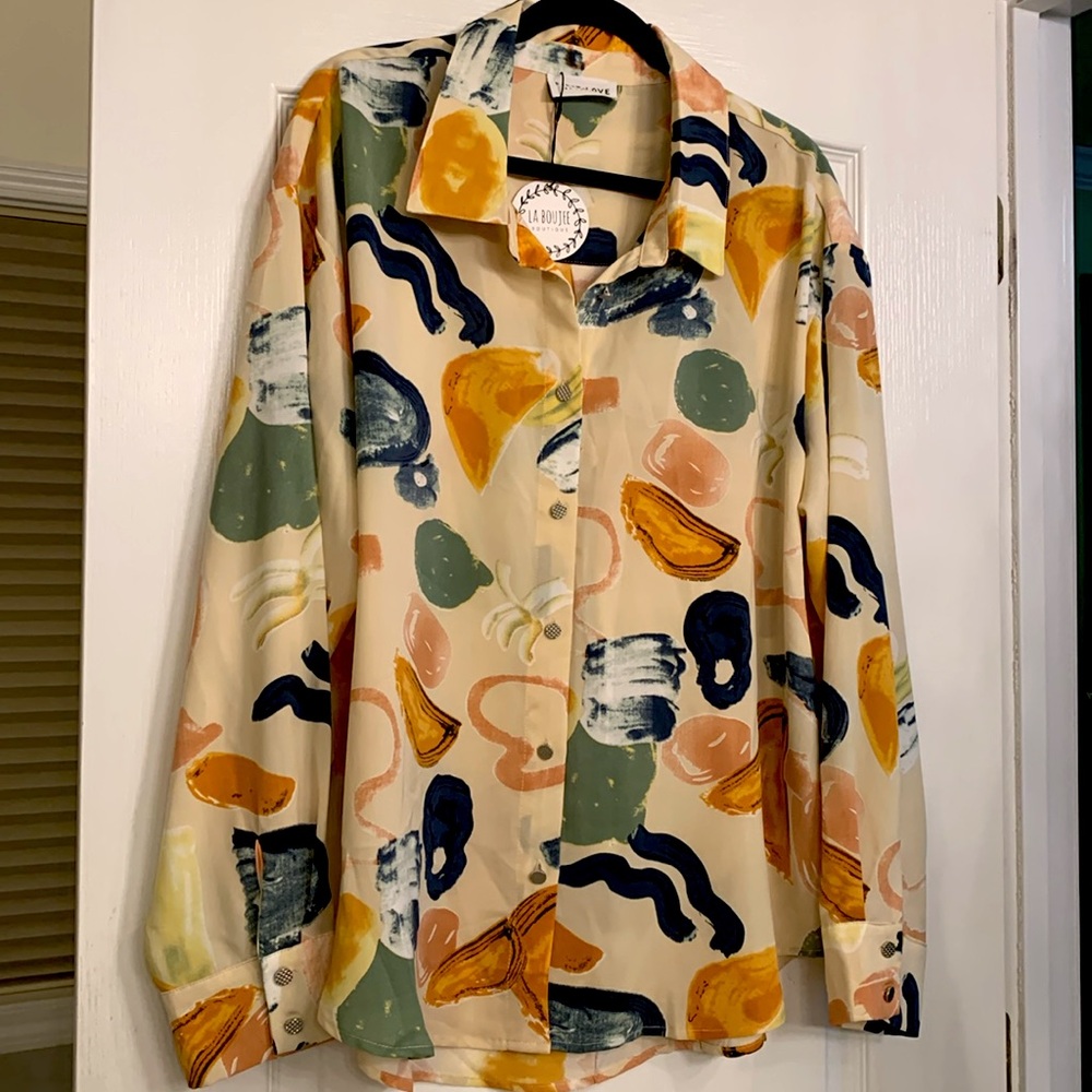 Beautiful brand new blouse, abstract designs. FINAL SALE